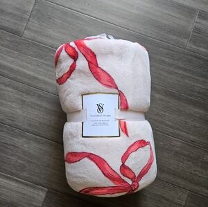 Victoria’s Secret Plush Christmas Blanket